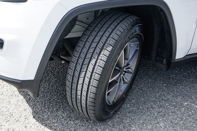 2022 Jeep Grand Cherokee WK Limited