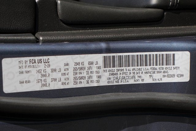 2020 Jeep Grand Cherokee Summit