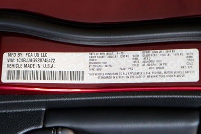 2025 Jeep Grand Cherokee L Laredo