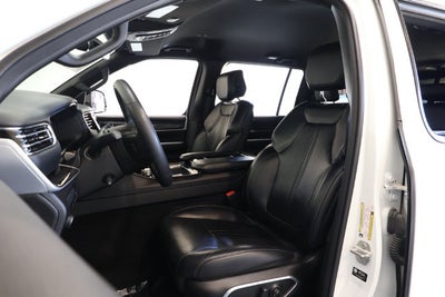 2023 Jeep Wagoneer L Base