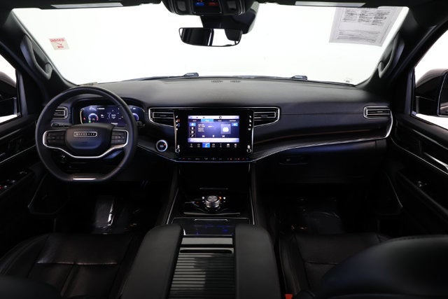 2023 Jeep Wagoneer L Base