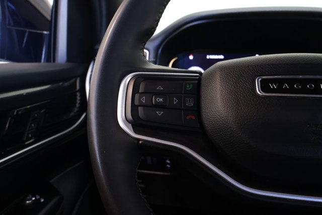 2023 Jeep Wagoneer L Base