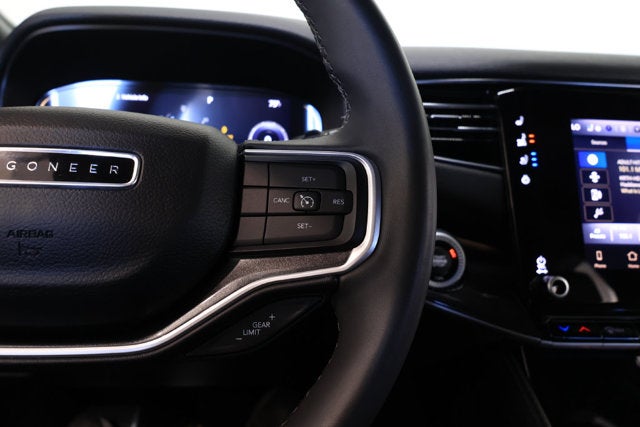 2023 Jeep Wagoneer L Base
