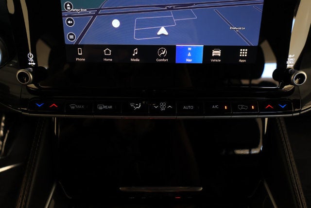 2023 Jeep Wagoneer L Base