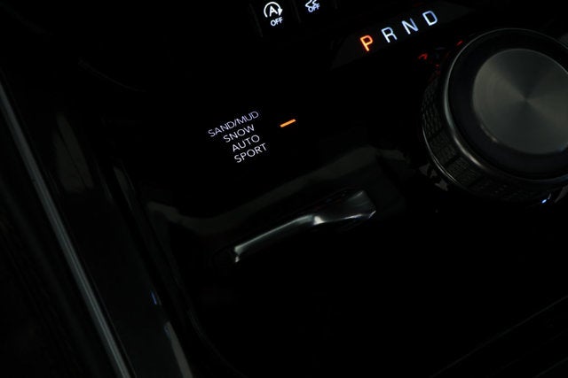 2023 Jeep Wagoneer L Base