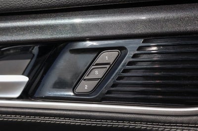 2023 Jeep Wagoneer Base