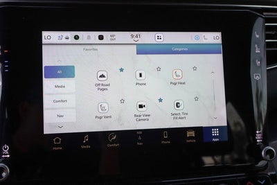 2023 Jeep Wagoneer Base