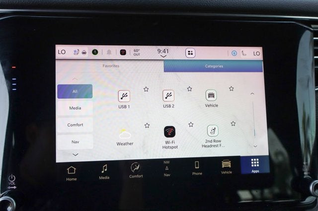 2023 Jeep Wagoneer Base