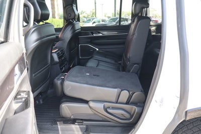 2023 Jeep Wagoneer Base