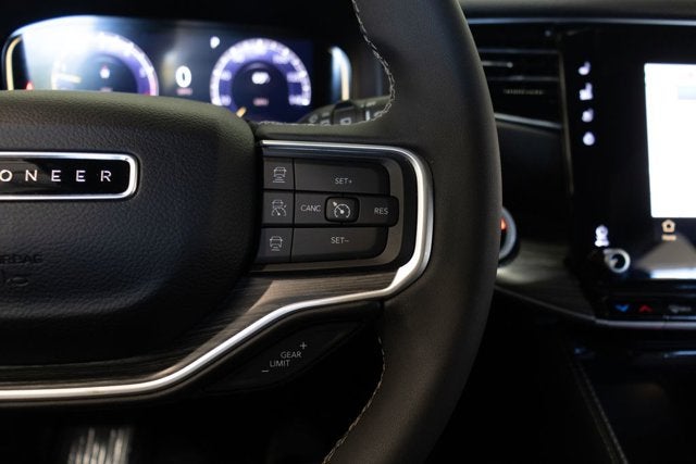 2024 Jeep Wagoneer Series II