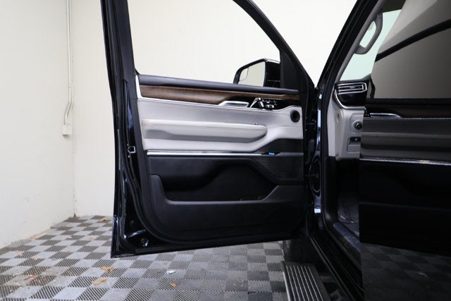 2022 Jeep Grand Wagoneer Series I