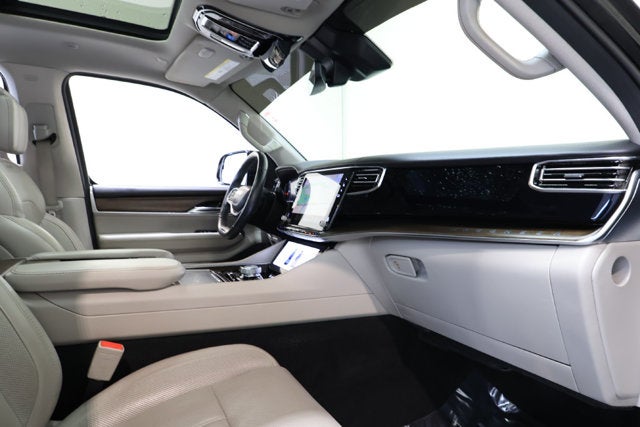 2022 Jeep Grand Wagoneer Series I