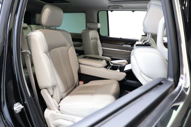 2022 Jeep Grand Wagoneer Series I