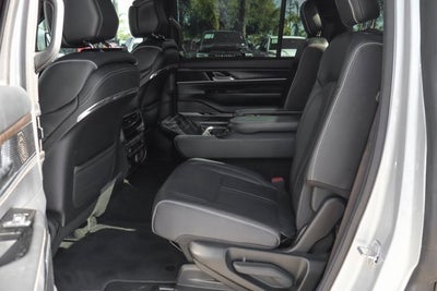 2022 Jeep Grand Wagoneer Series II