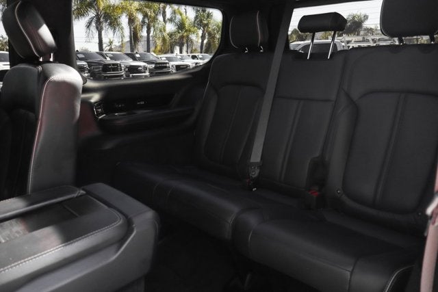 2022 Jeep Grand Wagoneer Series II