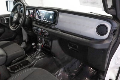 2025 Jeep Gladiator Nighthawk