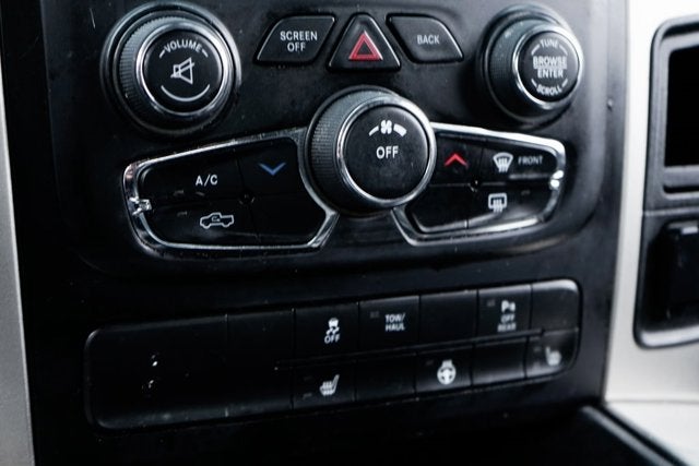 2020 RAM 1500 Classic SLT