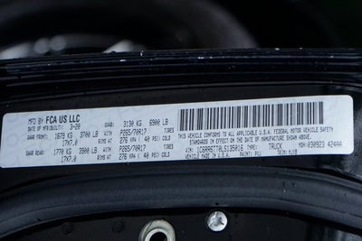 2020 RAM 1500 Classic SLT