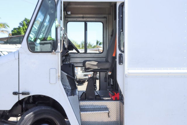 2017 Ford F-59 Commercial Base