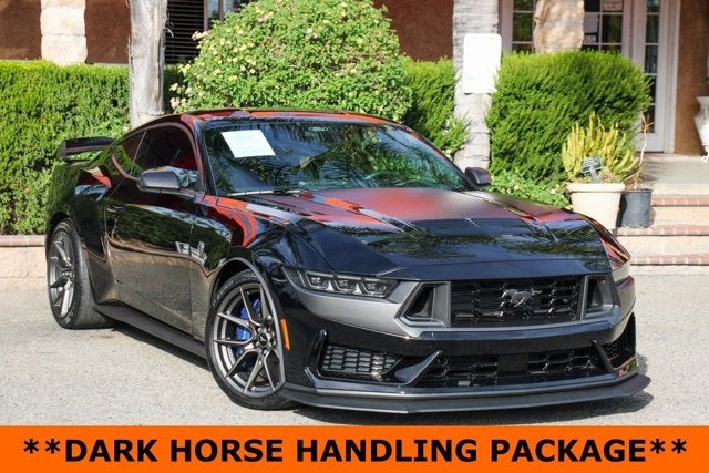 2024 Ford Mustang Dark Horse