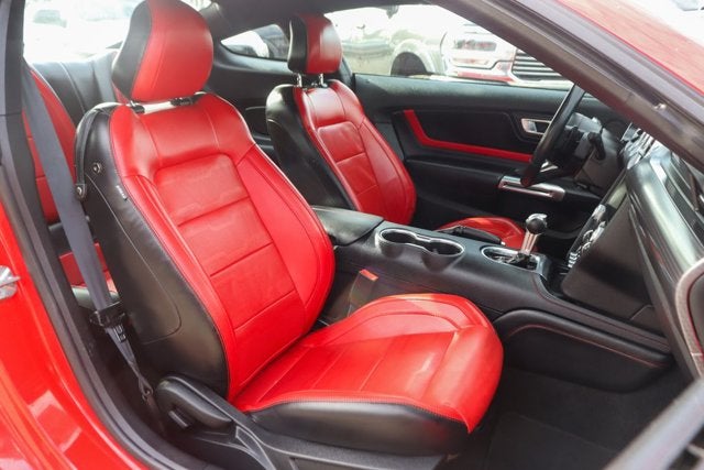 2020 Ford Mustang EcoBoost Premium