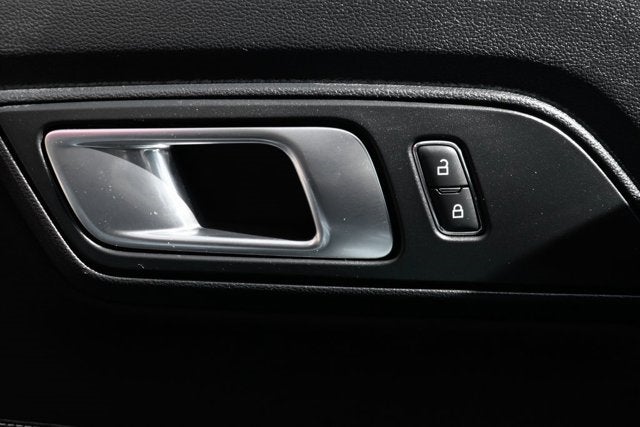 2021 Ford Mustang EcoBoost