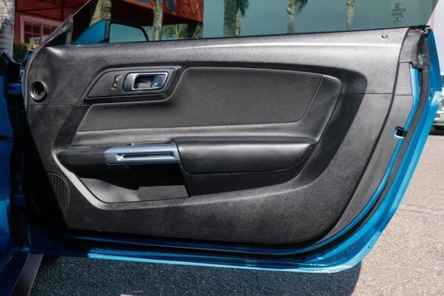 2021 Ford Mustang EcoBoost