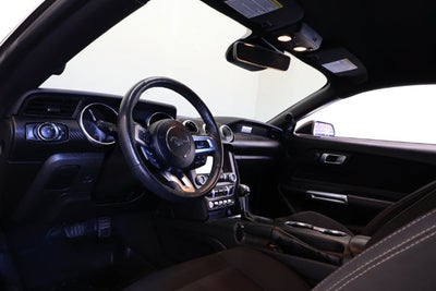 2022 Ford Mustang EcoBoost
