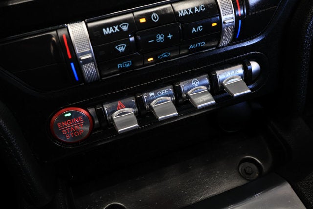 2022 Ford Mustang EcoBoost