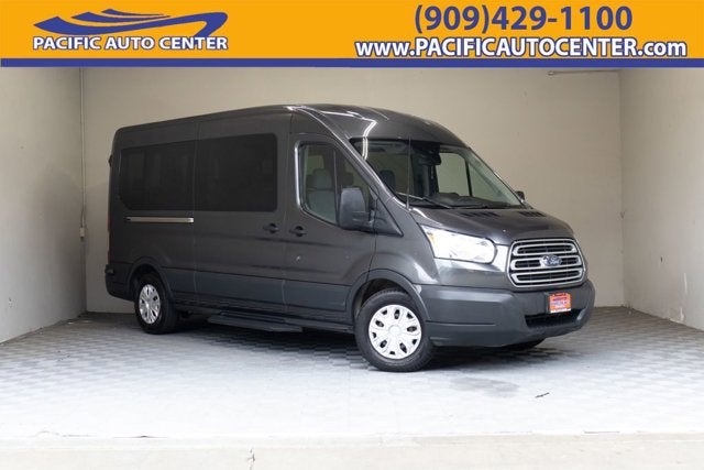 2017 Ford Transit Wagon XLT