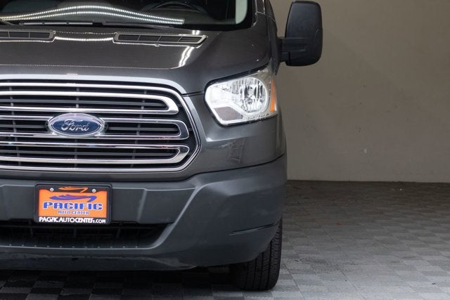 2017 Ford Transit Wagon XLT
