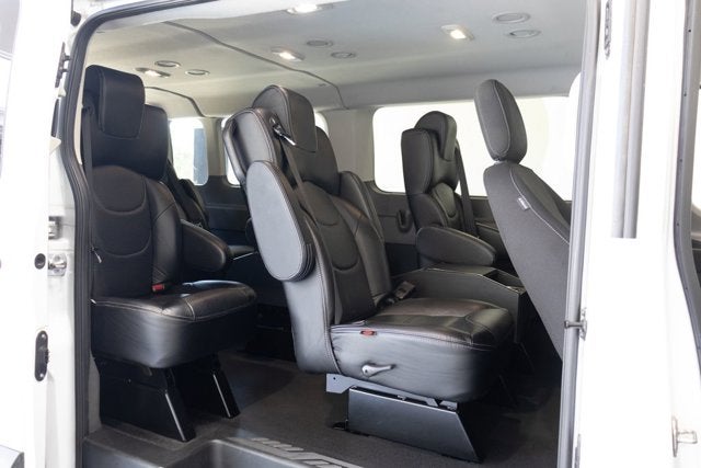 2023 Ford Transit Passenger Wagon XLT