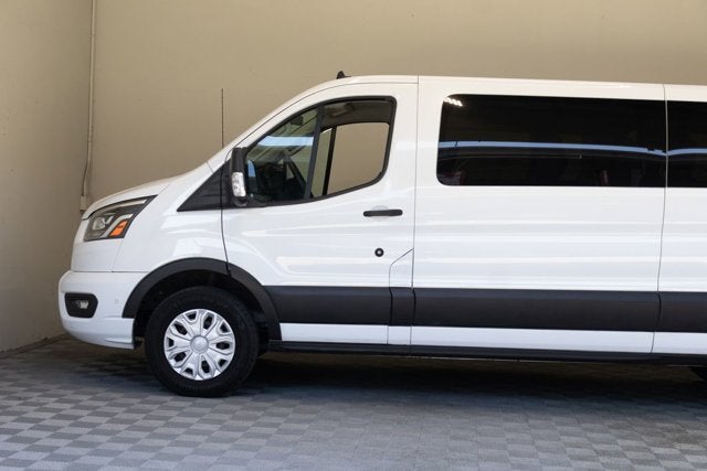 2023 Ford Transit Passenger Wagon XLT