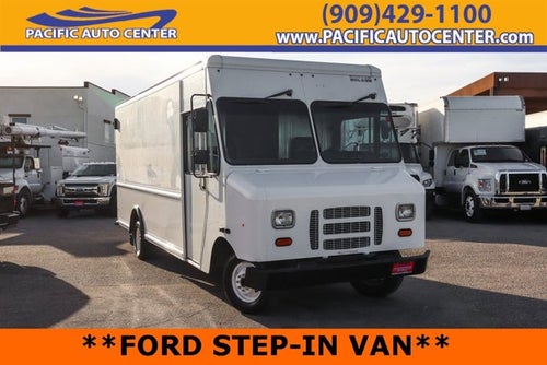 2017 Ford E-350SD Base