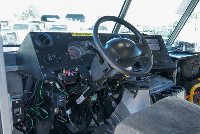 2019 Ford E-450SD Base