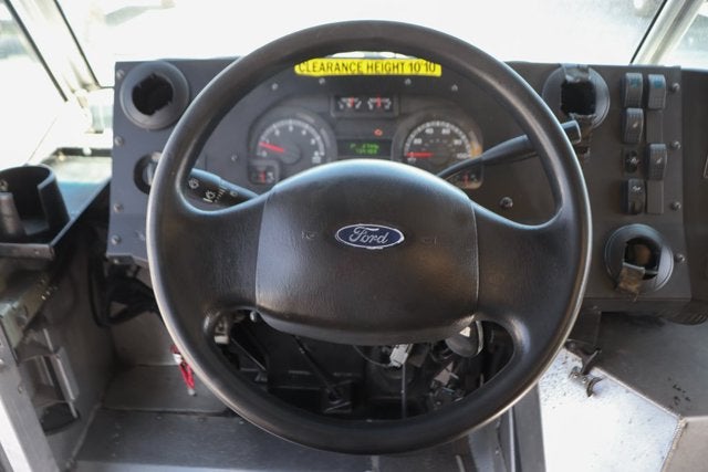 2019 Ford E-450SD Base