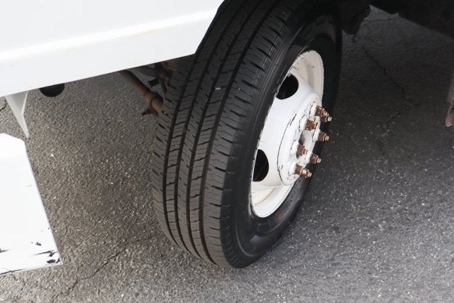 2016 Ford E-450SD Base