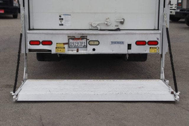 2013 Ford E-450SD Base