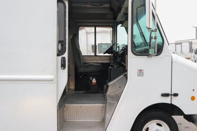2013 Ford E-450SD Base