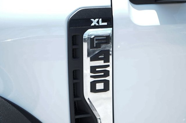 2024 Ford F-450SD XL
