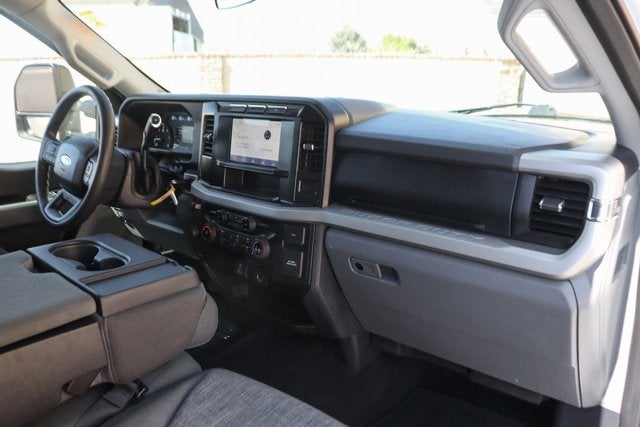 2023 Ford F-550SD XLT