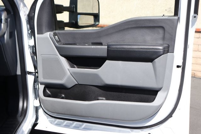 2023 Ford F-550SD XLT