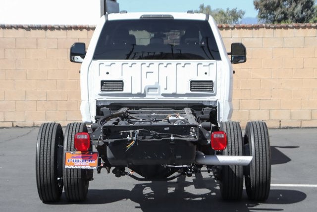 2023 Ford F-550SD XLT
