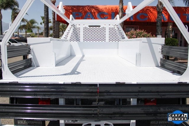 2022 Ford F-550SD XL