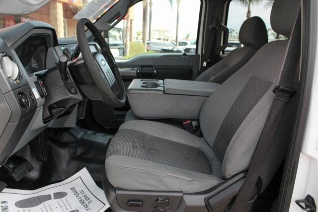 2011 Ford F-550SD XLT