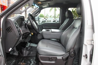 2012 Ford F-550SD XL