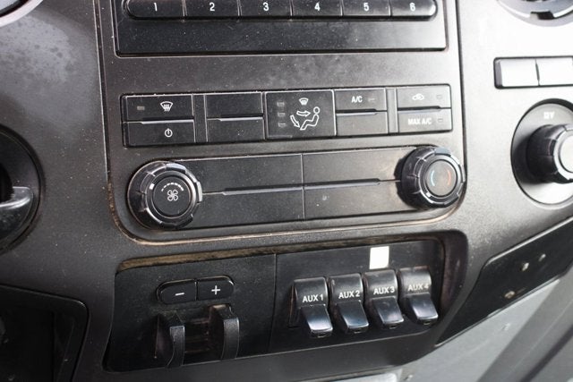 2012 Ford F-550SD XL