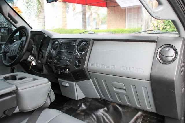 2012 Ford F-550SD XL