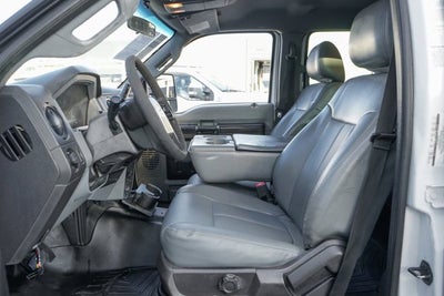 2015 Ford F-550SD XL