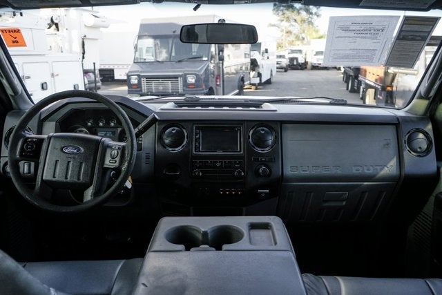 2015 Ford F-550SD XL